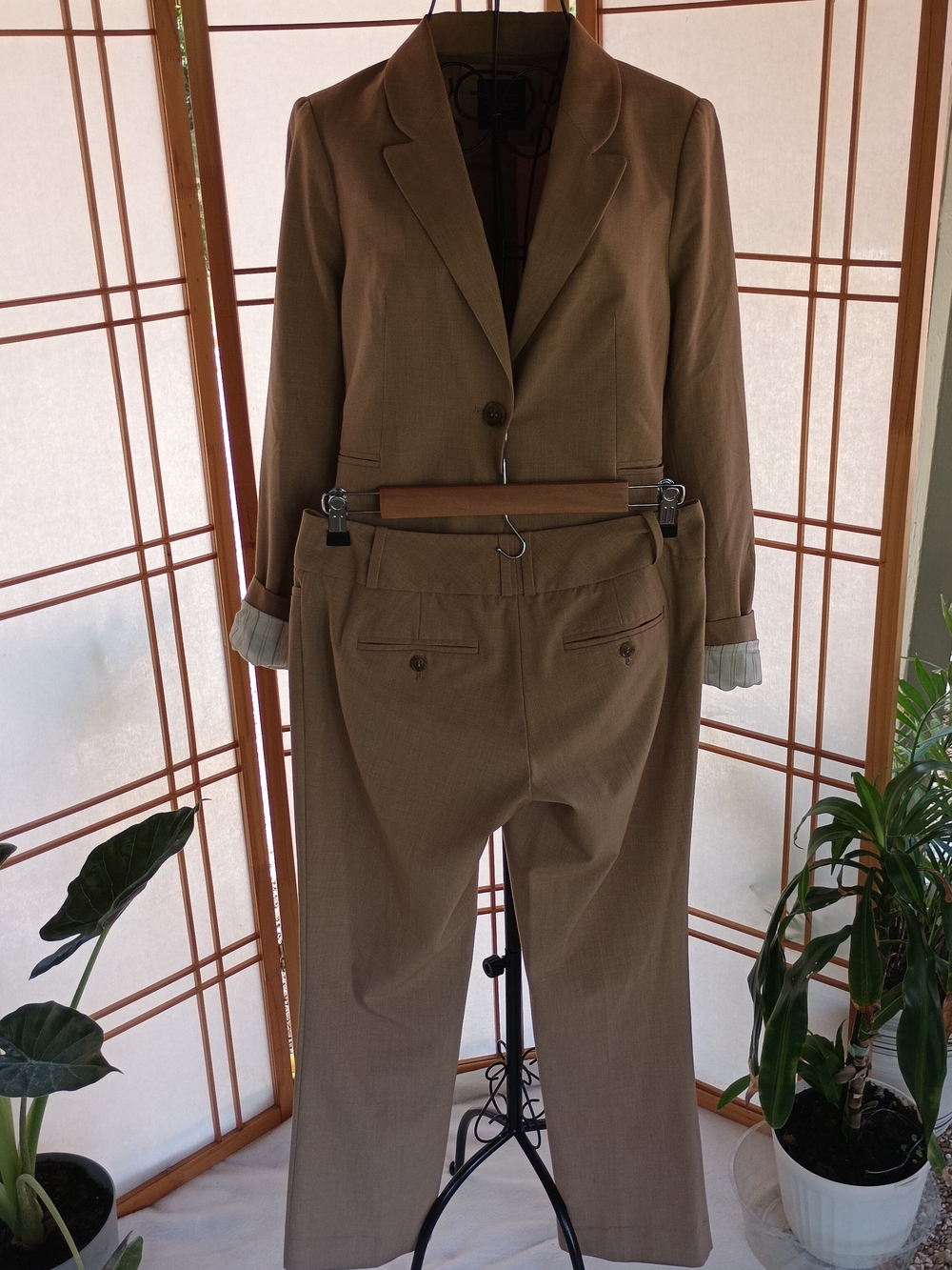 The Limited Women's Pantsuit Taupe Small (2)